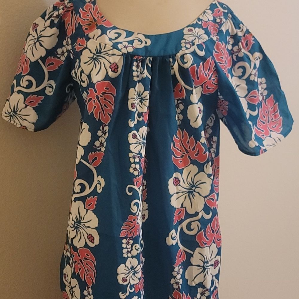 Maui clothing company mumu dress size medium